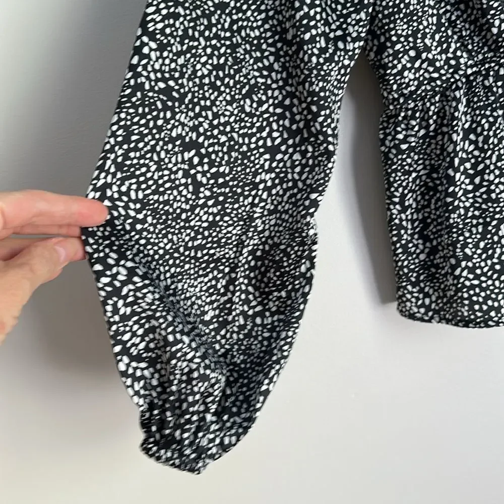 Abercrombie & Fitch Women’s Pooka Dot Puff Sleeve V-neck Blouse Size S